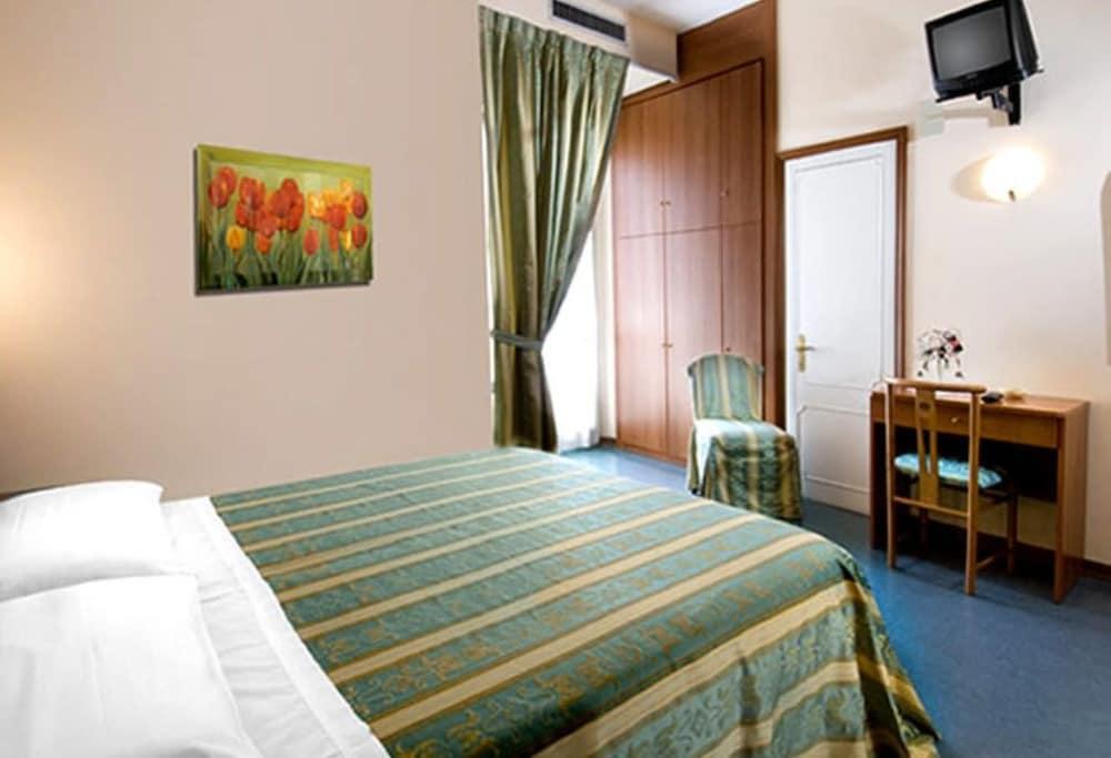 Hotel Acerboli Rimini Luaran gambar